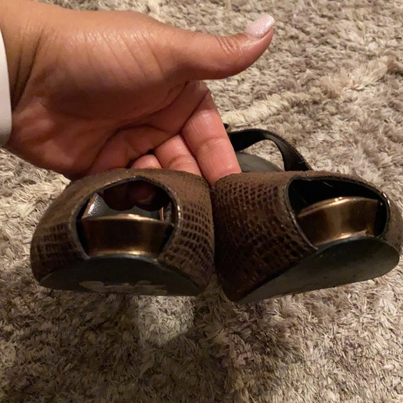 Women’s Heels. - Picture 6 of 10